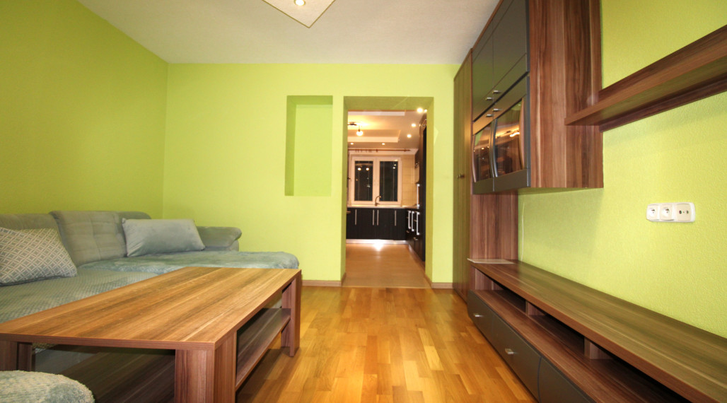 NA PRENÁJOM MODERNÝ 2-izbový BYT PO KOMPLETNEJ REKONŠTRUKCII