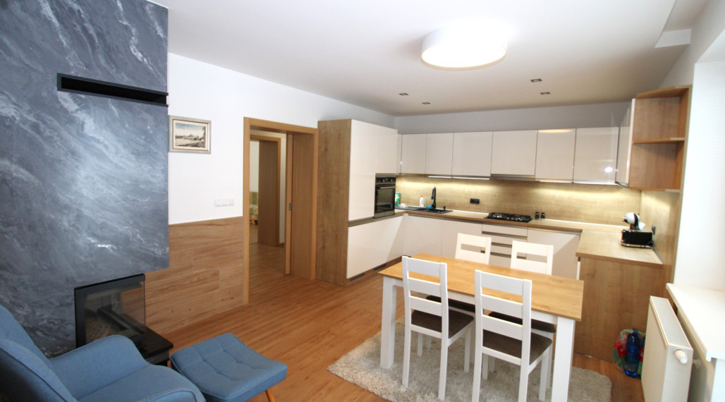 NA PRENÁJOM LUXUSNÝ 3-IZBOVÝ BYT S KRBOM 92 m² KAMENICA N/C