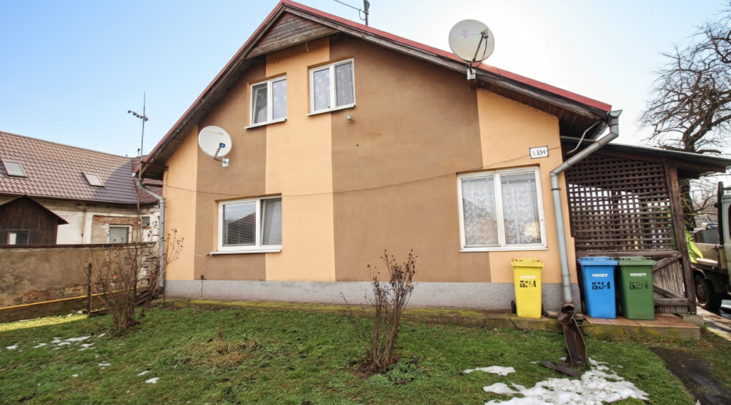 VÝRAZNÁ ZĽAVA: 2-gen. Rodinný dom (2 bytové jednotky), Veľká Ida