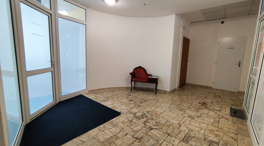 NA PRENÁJOM - kancelárske priestory v cente mesta Michalovce