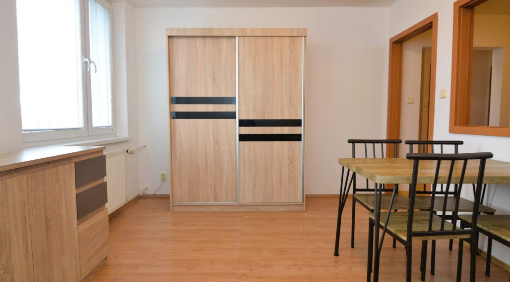 PREDAJ 2-izbového bytu (40 m2) v Humennom-sídlisko 3