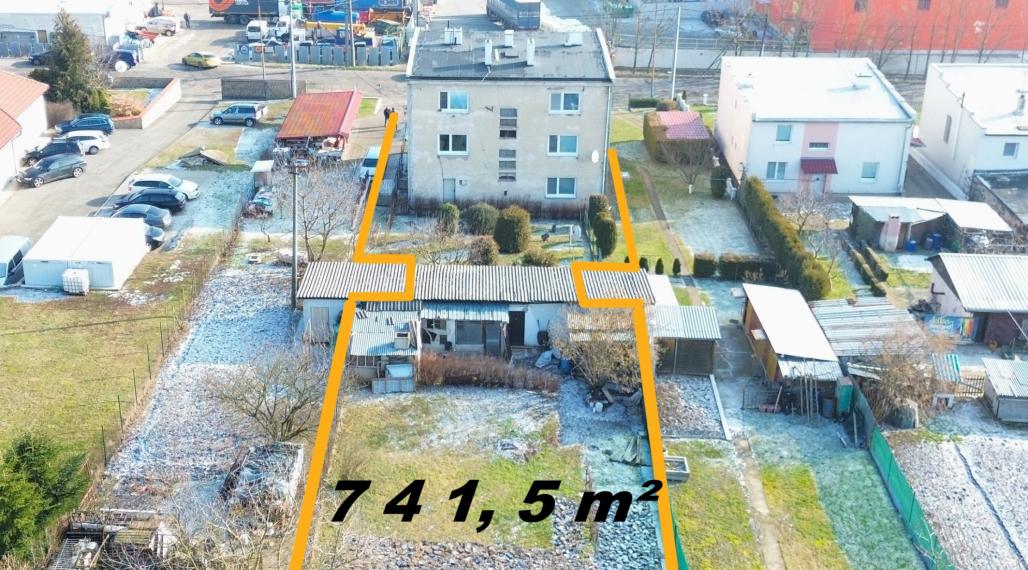 NA PREDAJ KVALITNÝ STAVEBNÝ POZEMOK 741,5 m² V MESTE HUMENNÉ