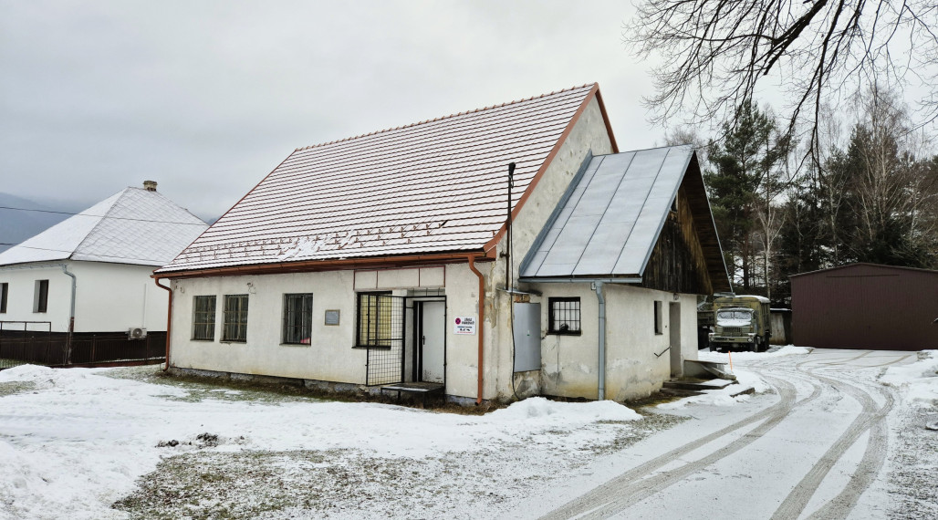 Predaj budovy v obci Zboj