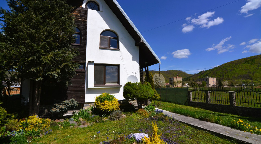 PREDAJ RODINNÉHO DOMU v obci KOŠKOVCE