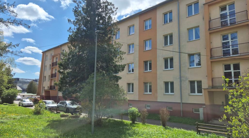 PREDAJ 3-izbového bytu v MEDZILABORCIACH ul.ŠVERMOVA