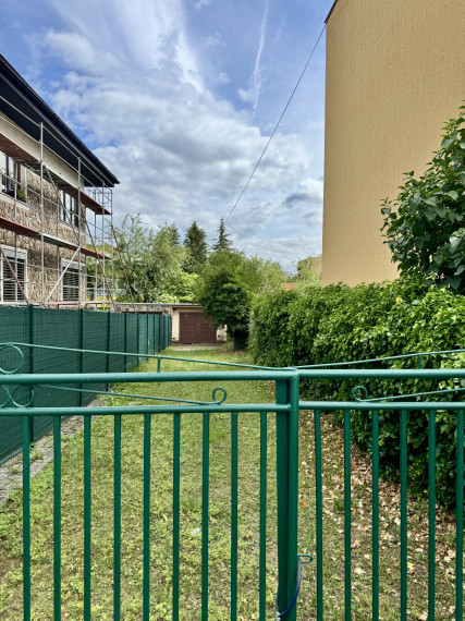 Na predaj garáž s pozemkom na sidl. IIA v meste Humenné