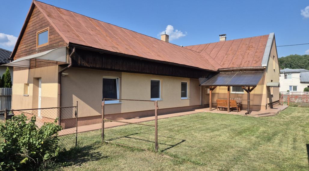 PREDAJ RODINNÉHO DOMU so záhradou KRÁSNY BROD