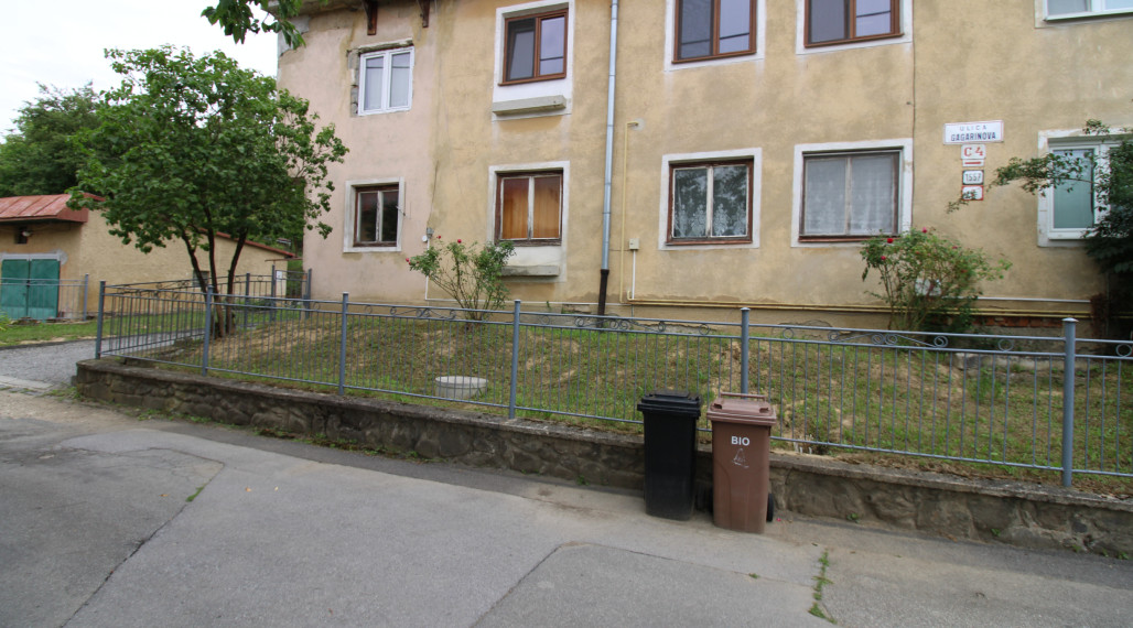 Na predaj 5-izbový byt so záhradou v bytovom dome rodinného typu
