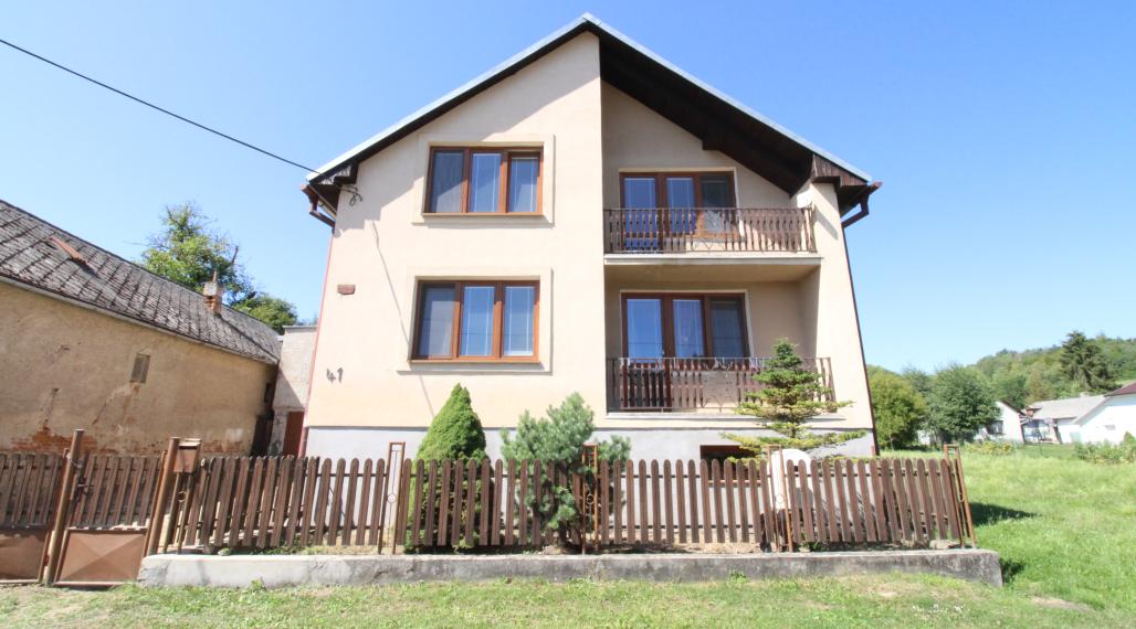 NA PREDAJ VEĽKÝ RODINNÝ DOM S POZEMKOM – NIŽNÉ LADIČKOVCE