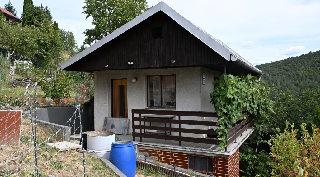 PREDAJ ZÁHRADNEJ CHATKY s POZEMKOM (oblasť POKROK)