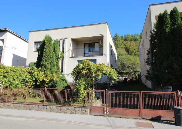 Predané - Exkluzívne na predaj rodinný dom v Humennom