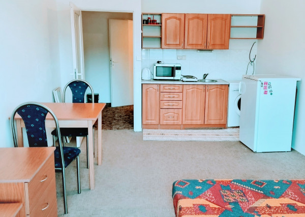 PRENAJATÉ - NA PRENÁJOM - Garsónka v meste  Medzilaborce