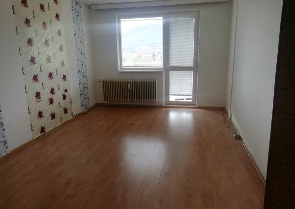 PREDANÝ Exkluzívne 1izbový byt s dvoma balkónmi na predaj v Rožňave