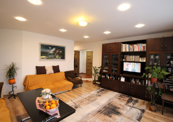 PREDANÉ - PREDAJ 4-izbového bytu v HUMENNOM na sídl. 3