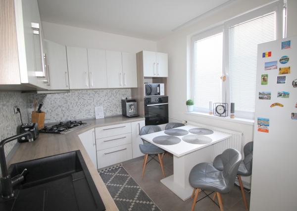 PREDANÉ - Na PREDAJ 3 izbový byt v meste Humenné