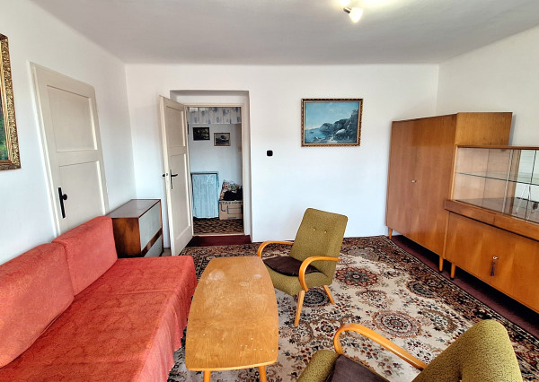 PREDANÝ: 2.izbový byt v meste Snina