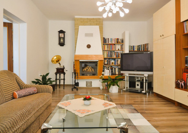 PREDANÉ RODINNÝ DOM v obci KOCHANOVCE (okres Humenné)