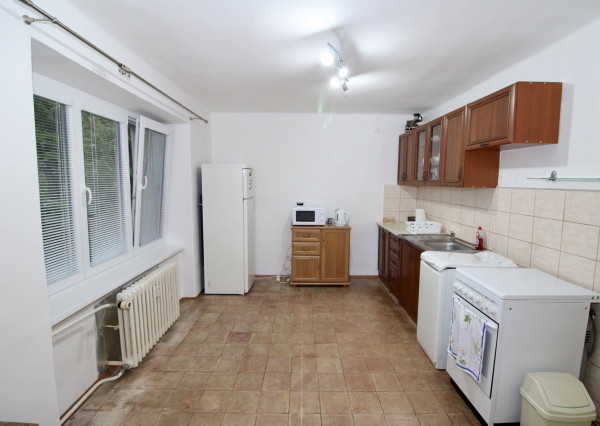 PREDANÉ - Na predaj veľký 2 izbový byt na sidl.1 v Humennom