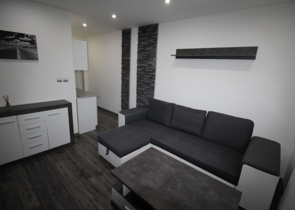 PRENAJATÁ - kompletne zrekonštruovaná garsónka, Humenné