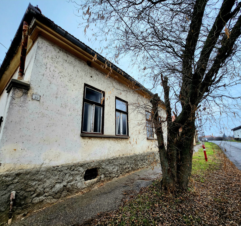 Na predaj RD v pôvodnom stave s rozsiahlym pozemkom,  Gönc - Maďarsko