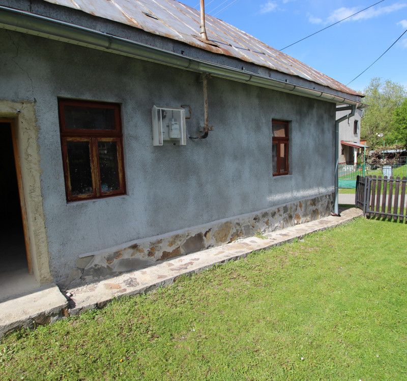 REZERVOVANÉ - EXKLUZÍVNE na predaj rodinný dom v Kamenici nad Cirochou