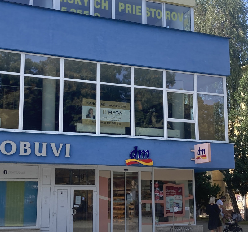 Na prenájom 6 moderných kancelárii v srdci mesta Humenné