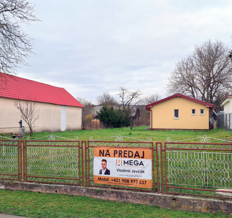 VÝRAZNE ZNÍŽENÁ CENA EXKLUZÍVNE NA PREDAJ dom v obci Žalobín