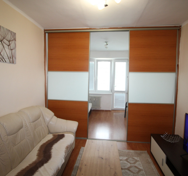 REZERVOVANÉ - Na predaj 2 izbový byt s balkónom v meste Humenné
