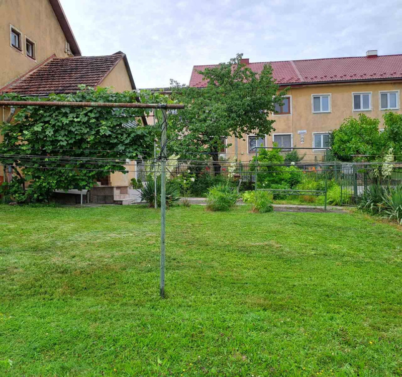 Na predaj 3 izbový byt so záhradou za super cenu v meste Snina
