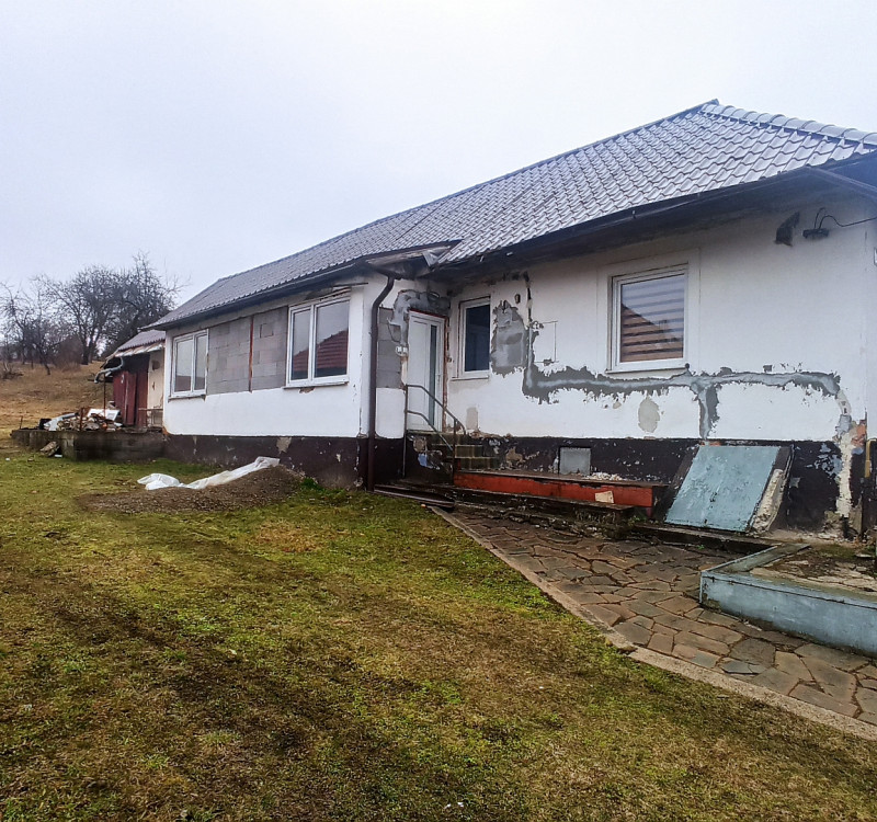 Na predaj obývateľný dom/chalupa v obci Habura
