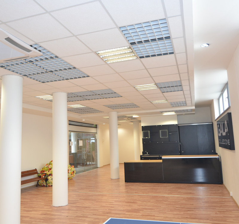NOVÁ ZNÍŽENÁ CENA NA PRENÁJOM PRIESTOR 108,5 m² v OC Avenue