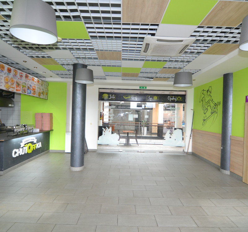 EXKLUZÍVNE NA PRENÁJOM obchodný priestor na GASTRO 62,6 m²
