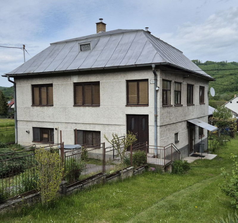 PREDAJ RODINNÉHO DOMU v obci HRABOVEC nad LABORCOM