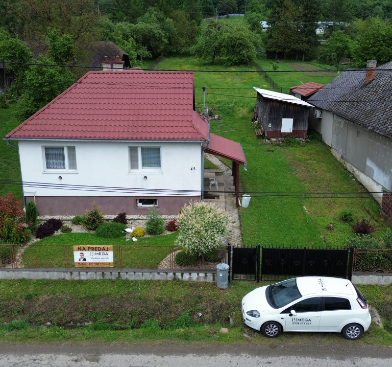 EXKLUZÍVNE NA PREDAJ rodinný dom v obci PČOLINÉ
