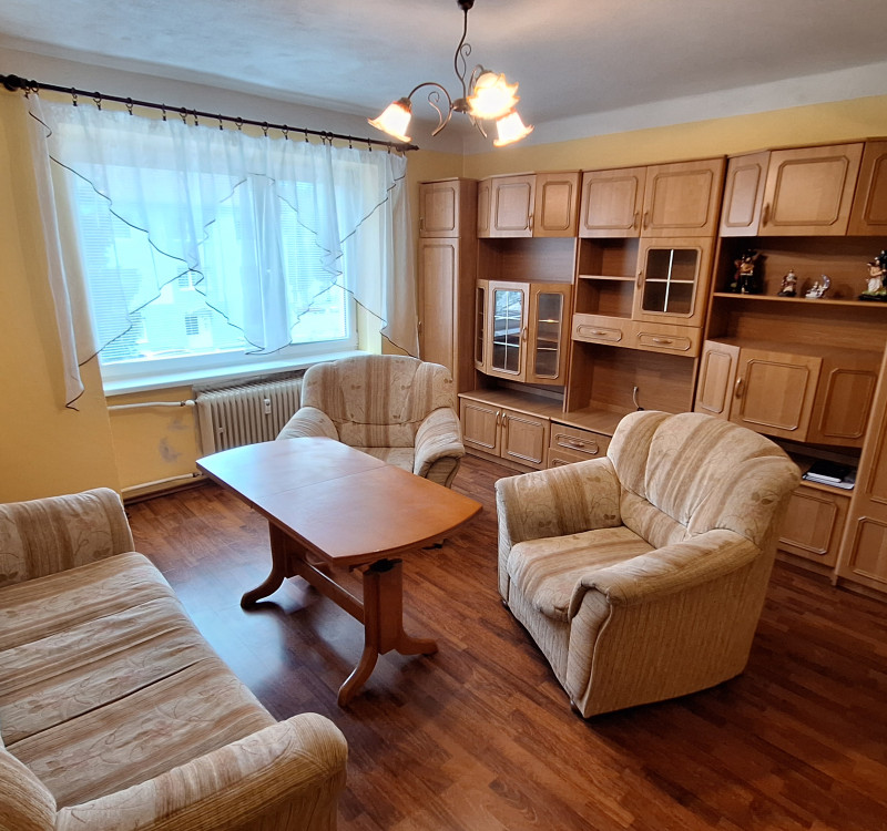 SKVELÁ CENA - NA PREDAJ 3-izbový BYT v meste Snina