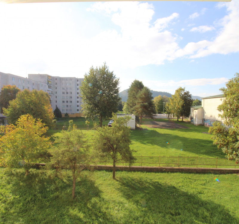 NOVÁ CENA NA PREDAJ 3-izb. BYT V TOP LOKALITE HUMENNÉ sídl.3