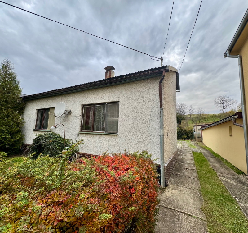 Exkluzívne na predaj rodinný dom v obci Topoľovka