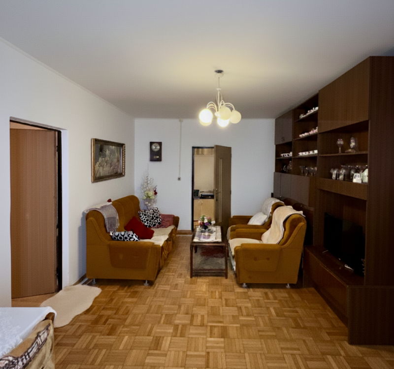 Na predaj veľký 3 izbový byt s balkónom v meste Humenné