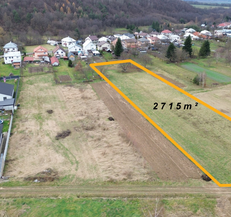 NA PREDAJ STAVEBNÝ POZEMOK V POKOJNEJ LOKALITE ZEMPLÍN.HÁMRE