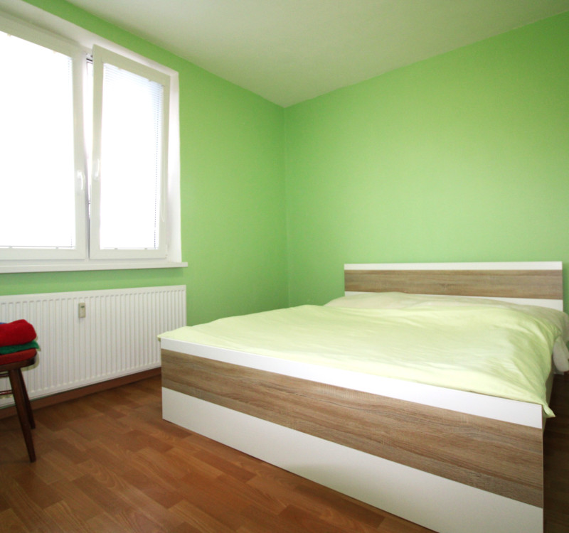 PRENÁJOM 3-izb. bytu – SÍDLISKO III, HUMENNÉ LABORECKÁ ULICA