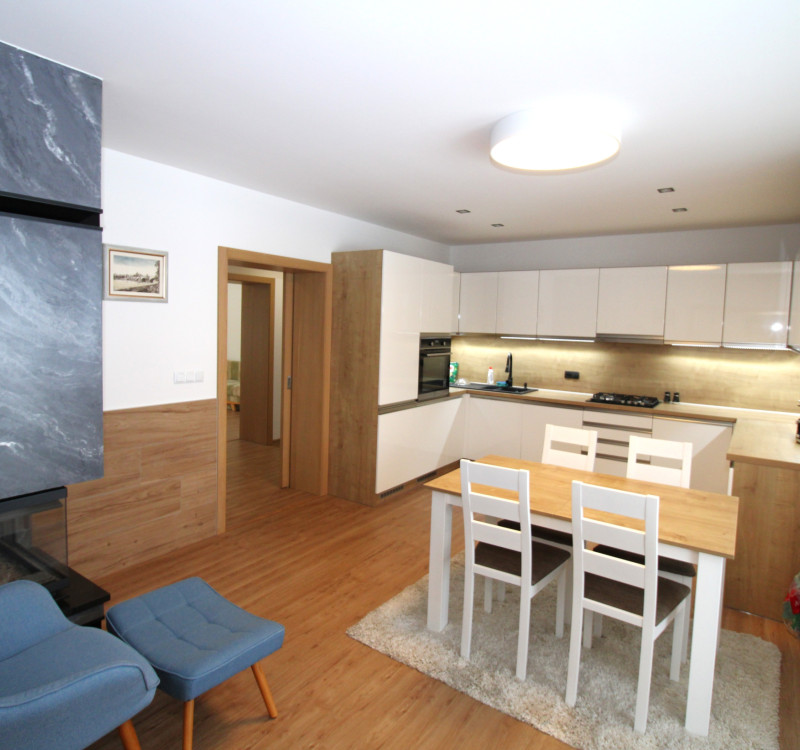 NA PRENÁJOM LUXUSNÝ 3-IZBOVÝ BYT S KRBOM 92 m² KAMENICA N/C