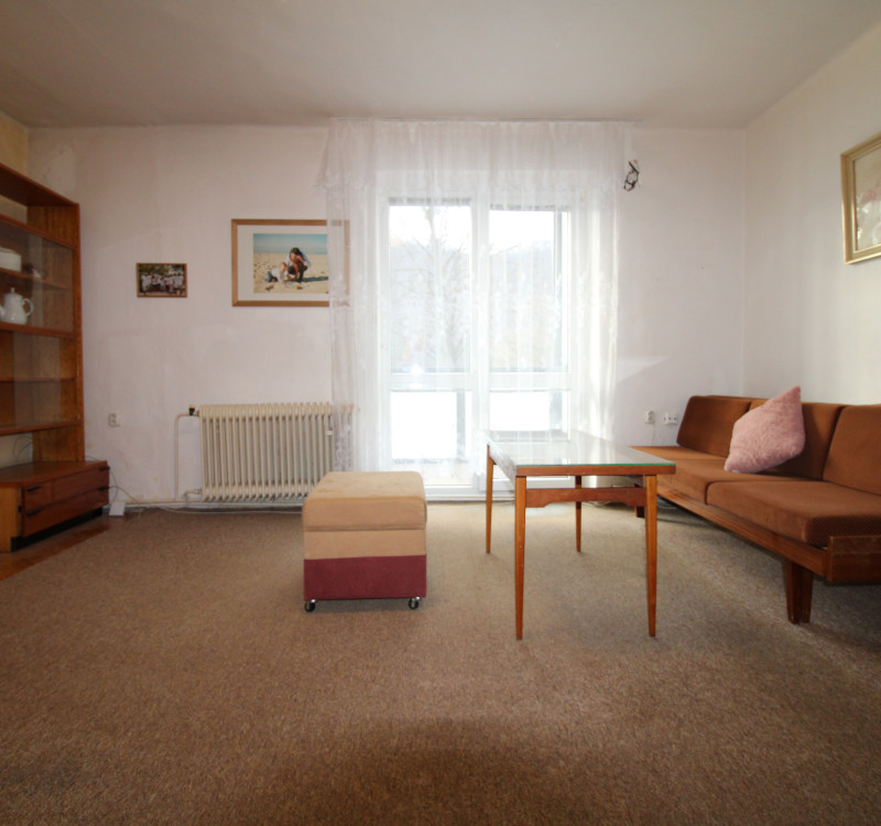 Na predaj - 3izbový byt s pozemkom a garážou v meste Humenné