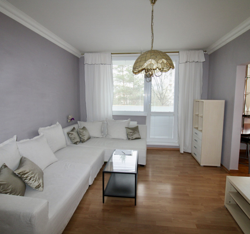 Na predaj 3 izbový byt s 2 balkónami na sidl.III v Humennom