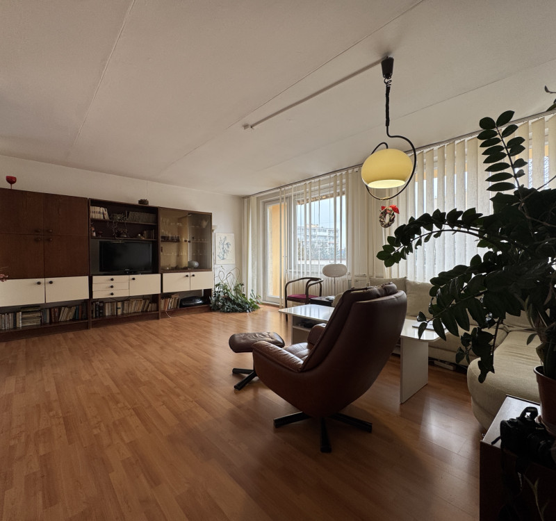 NA PREDAJ: 3-izbový byt v Košiciach časť Košice-Staré Mesto