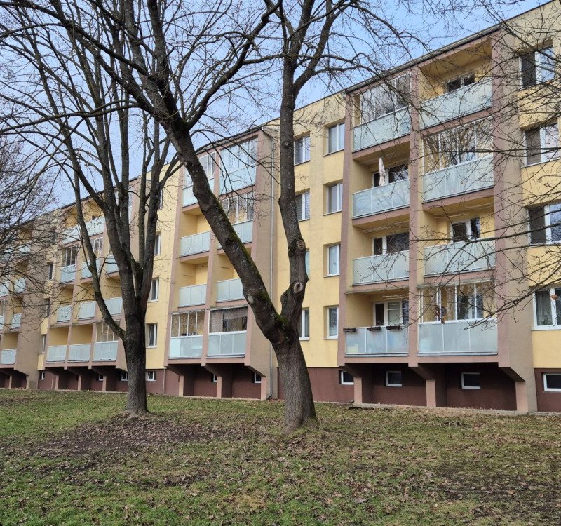 PREDAJ 3-izbového bytu v HUMENNOM (sídlisko 2A)