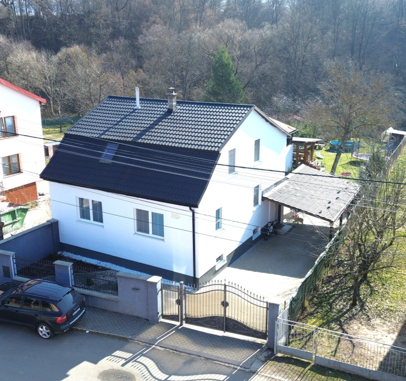 NA PREDAJ UNIKÁTNY RODINNÝ DOM V SRDCI MESTA MEDZILABORCE