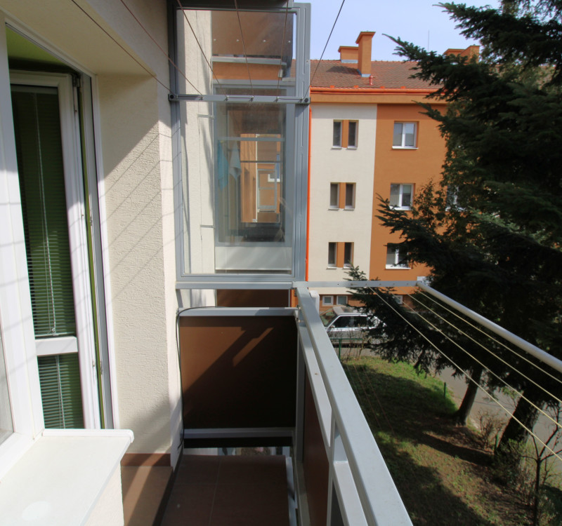 REZERVOVANÝ ZARIADENÝ 2-izbový byt sídl.1 HUMENNÉ