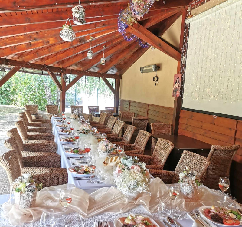 NA PREDAJ PRÉMIOVÁ NEHNUTEĽNOSŤ REŠTAURÁCIA BARÓNKA VRANOV n/T