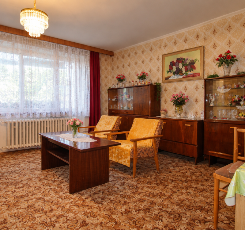 NA PREDAJ EXKLUZÍVNE: 1-izbový byt s výmerou 50 m² na Staničnej ulici v Humennom